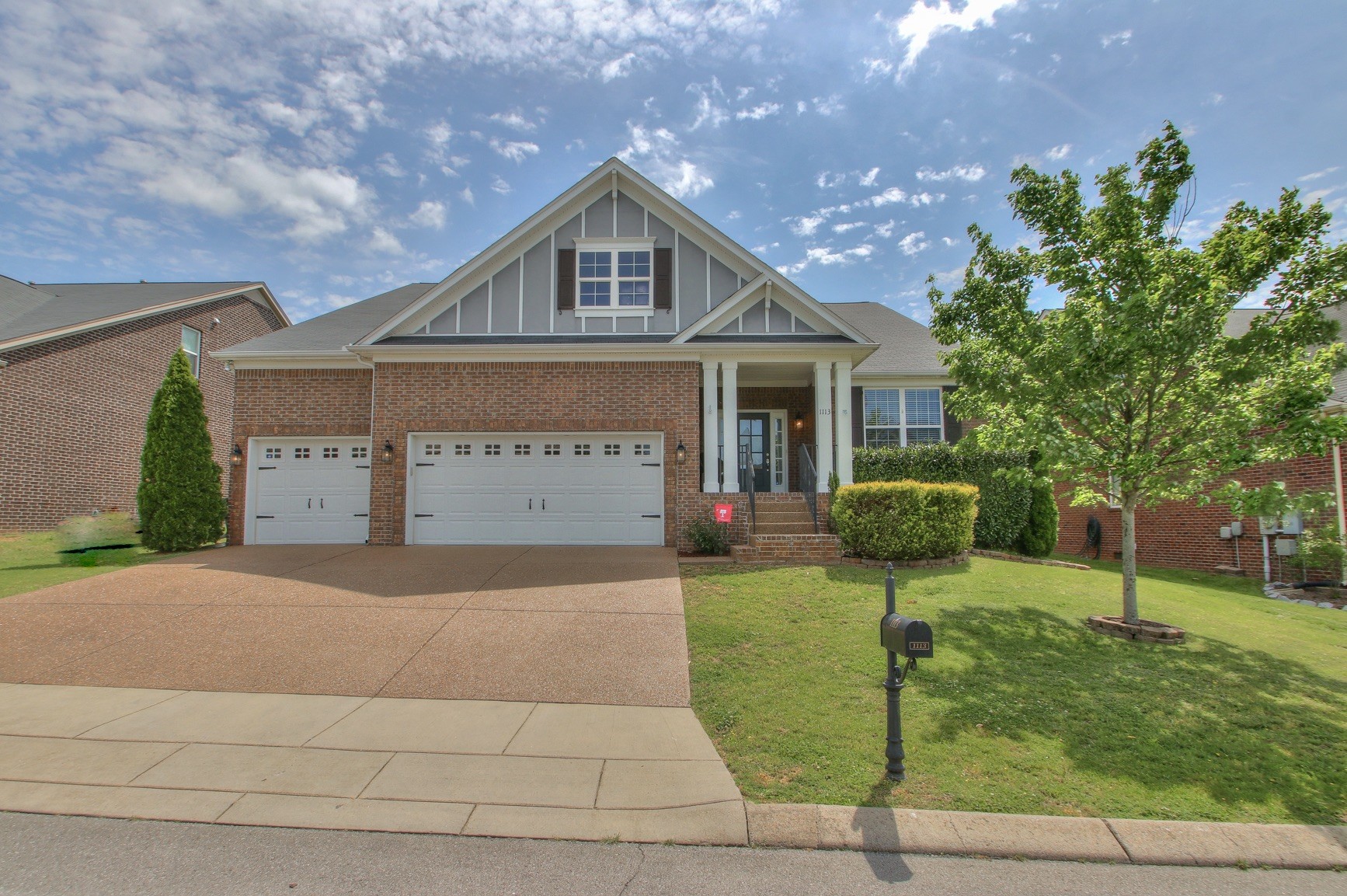 1113 Camden Cir