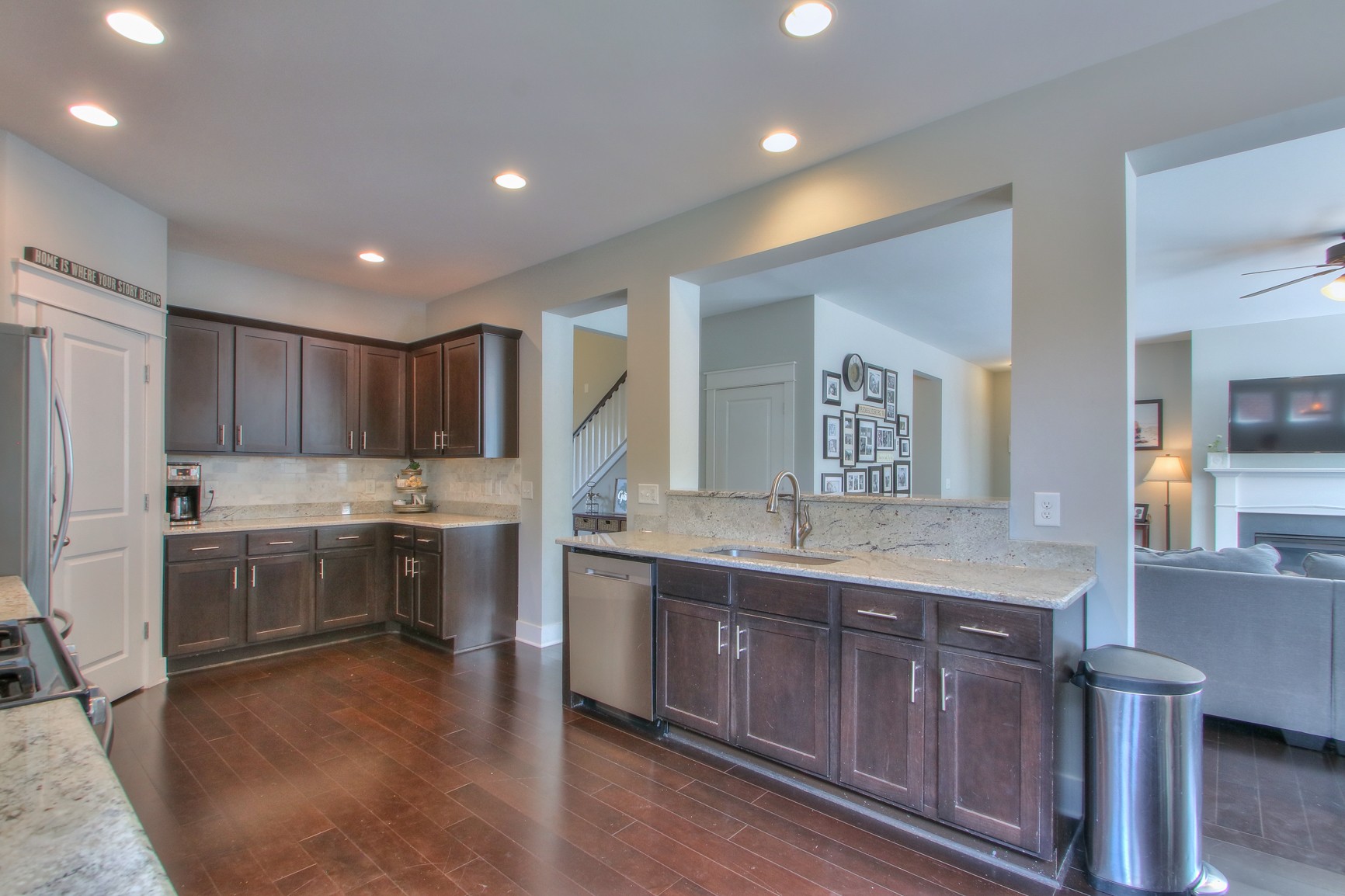 1113 Camden Cir