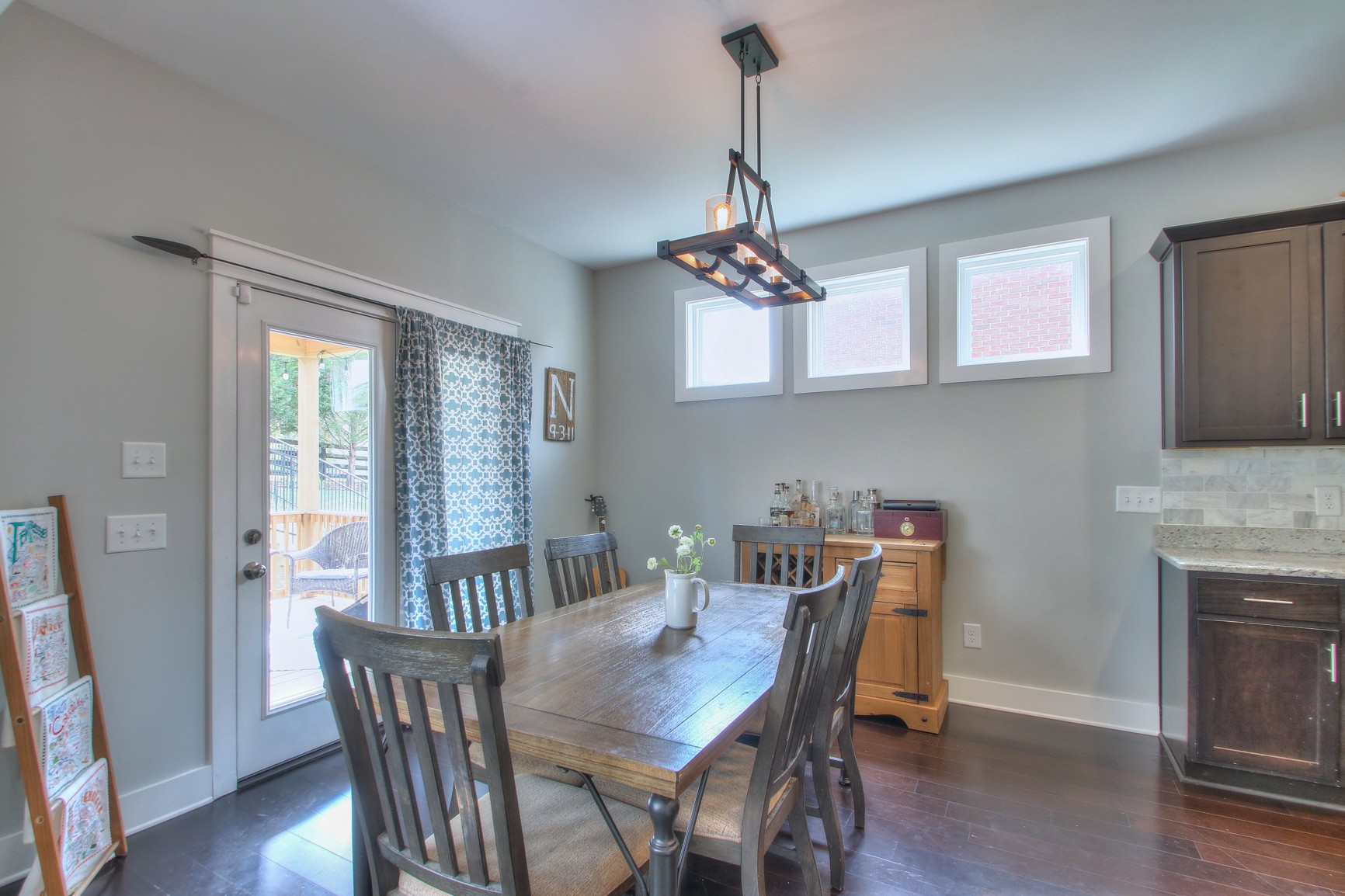 1113 Camden Cir