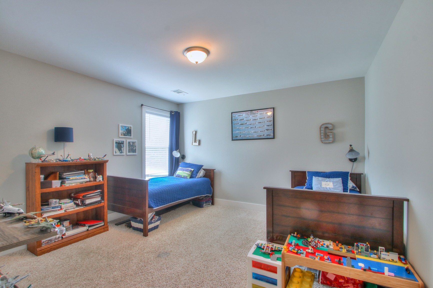 1113 Camden Cir
