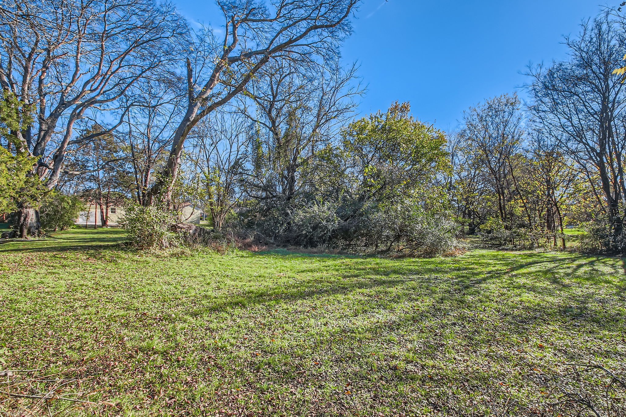 112 W Meade Dr