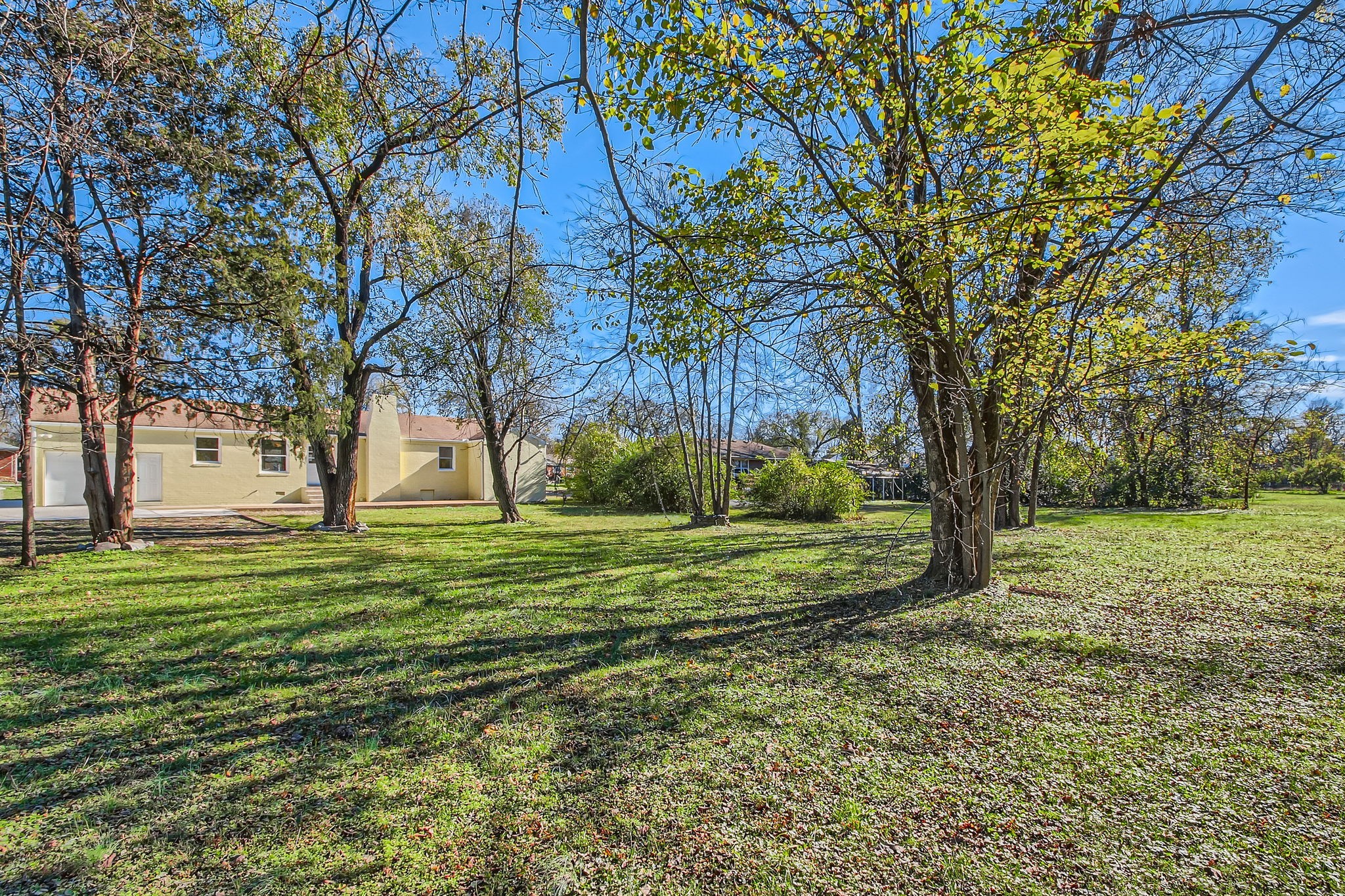 112 W Meade Dr