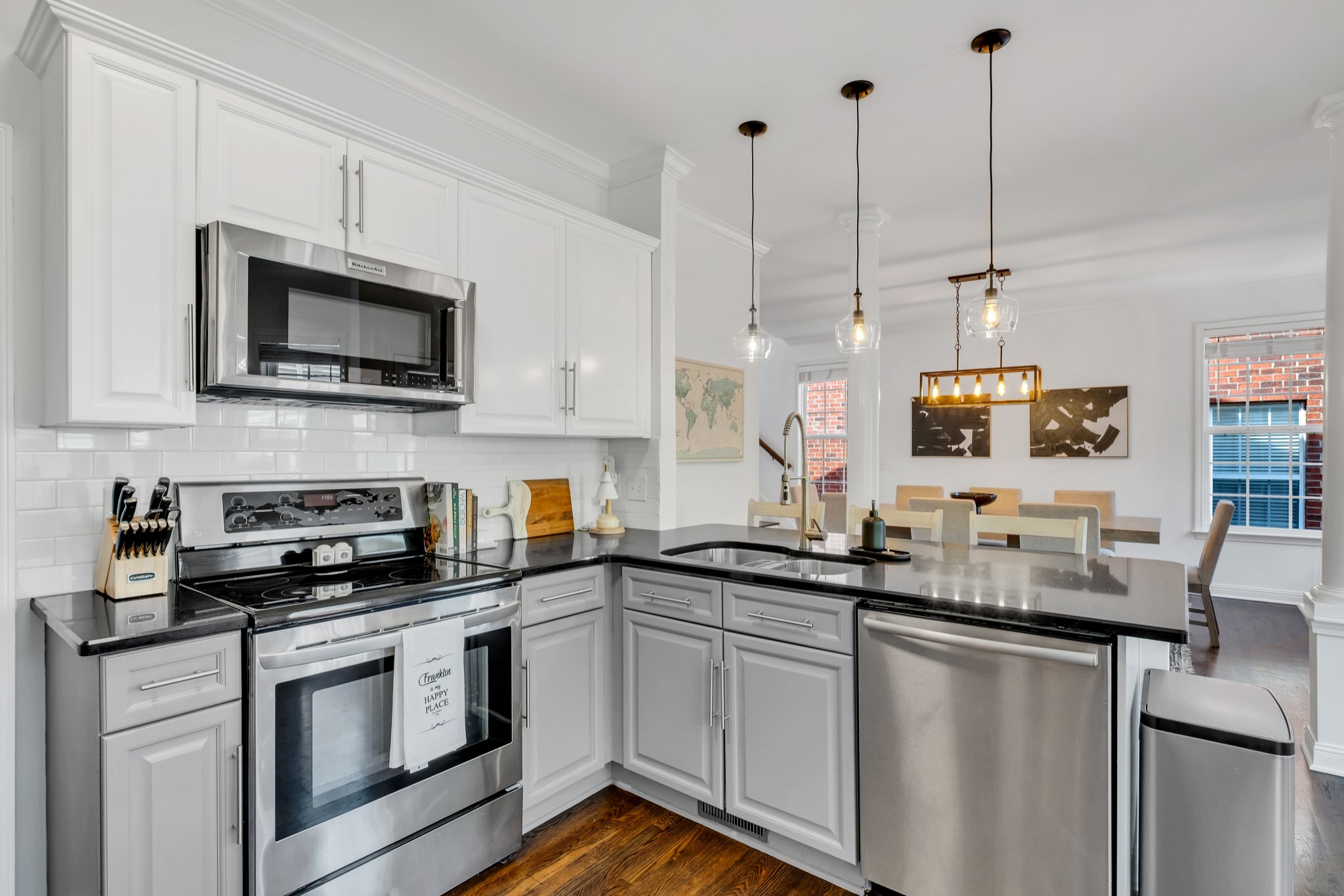 1206 Forest Lake Ct
