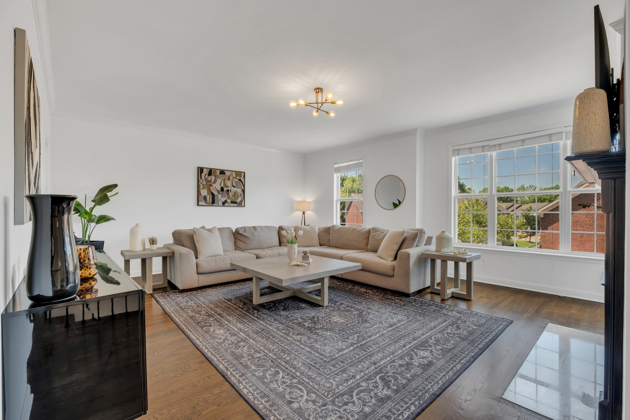 1206 Forest Lake Ct