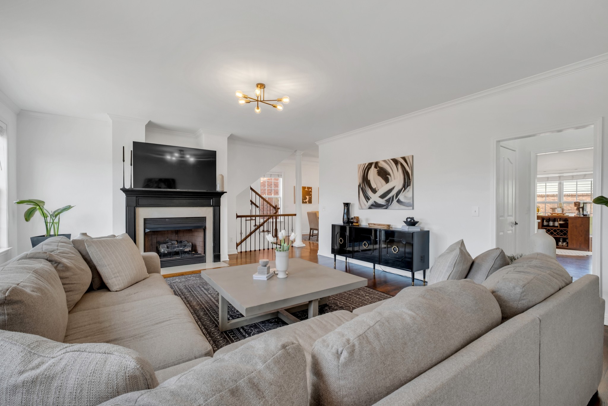 1206 Forest Lake Ct