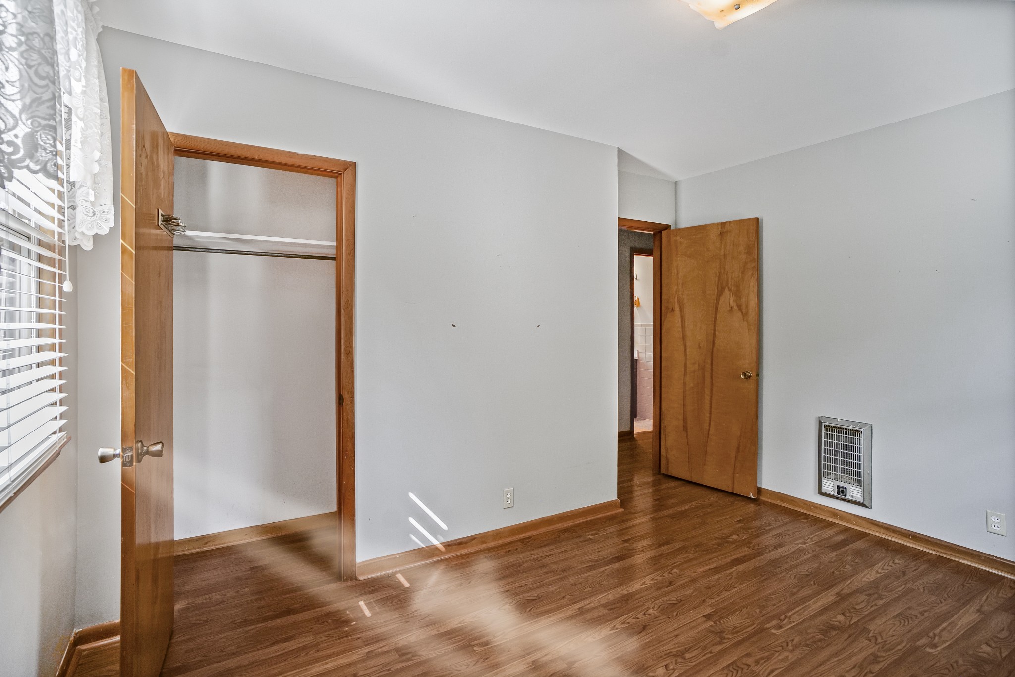 386 Brewer Dr