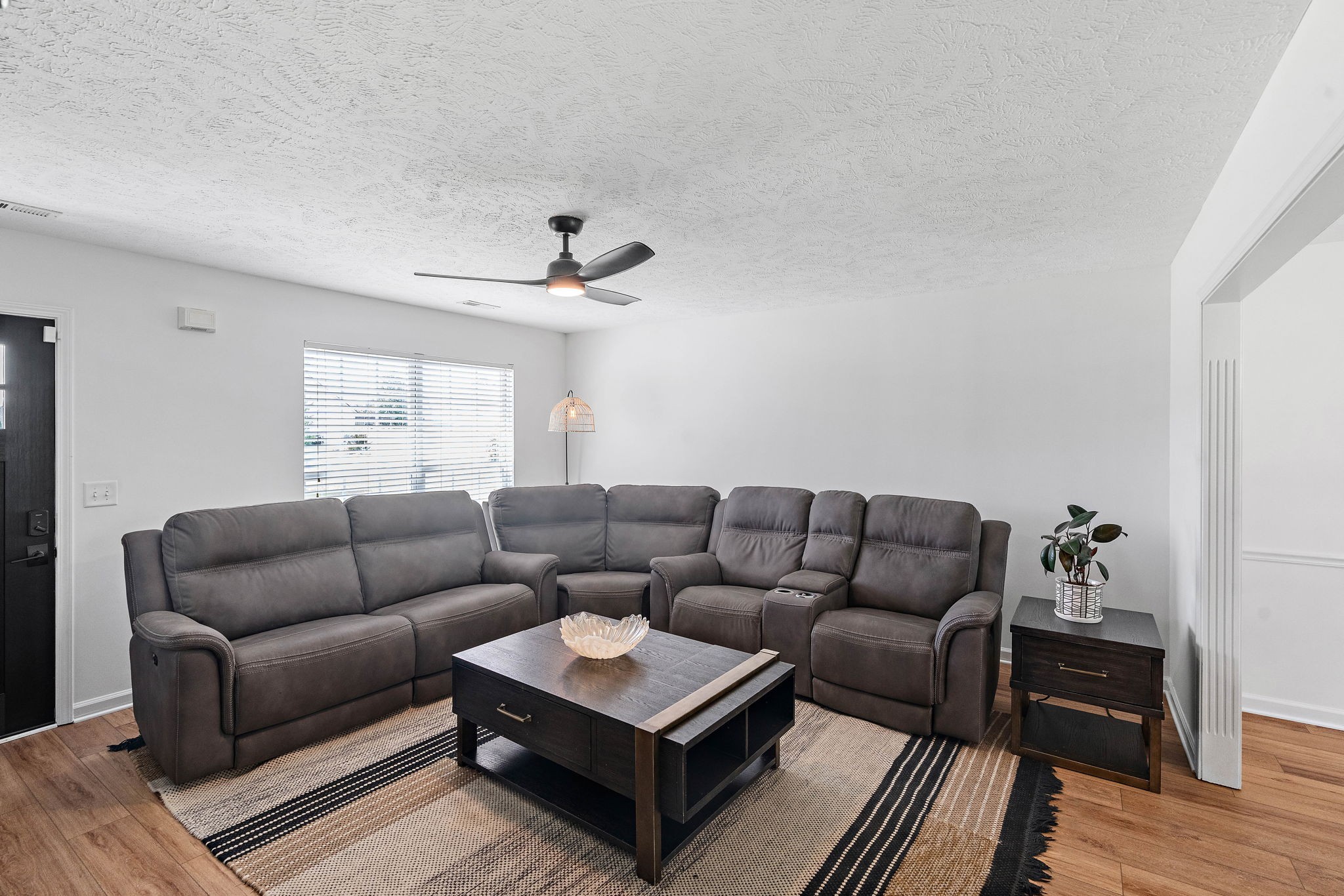 4336 Pender Ct