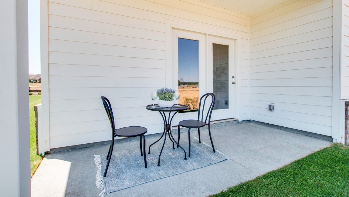 2183 MACKINAC BEND