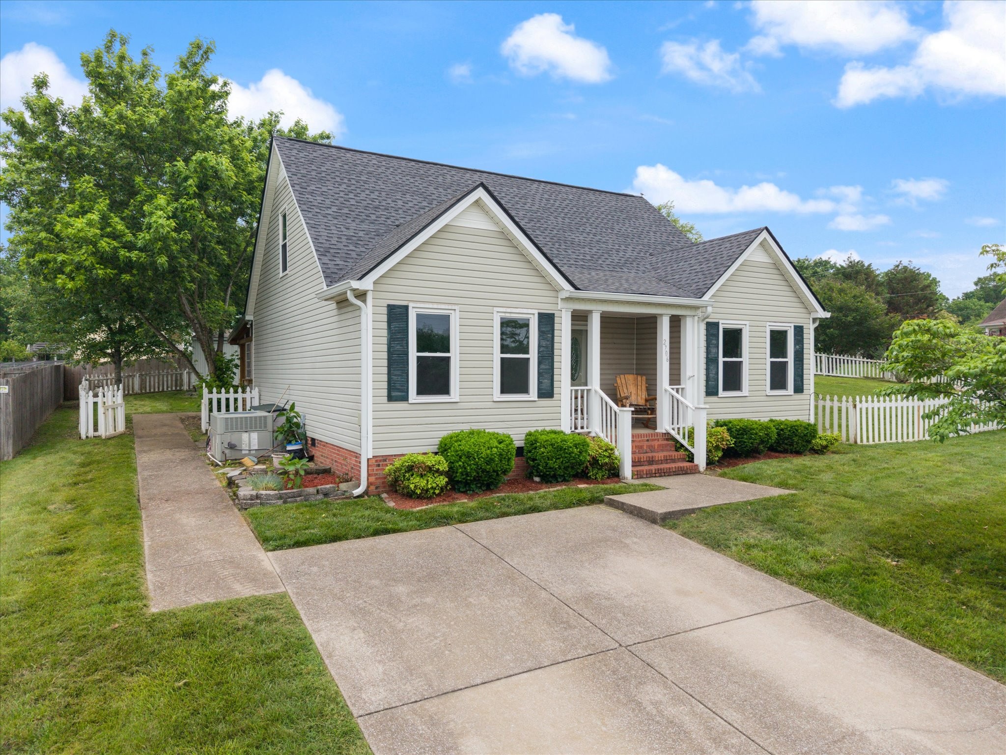 2706 Zakary Ct