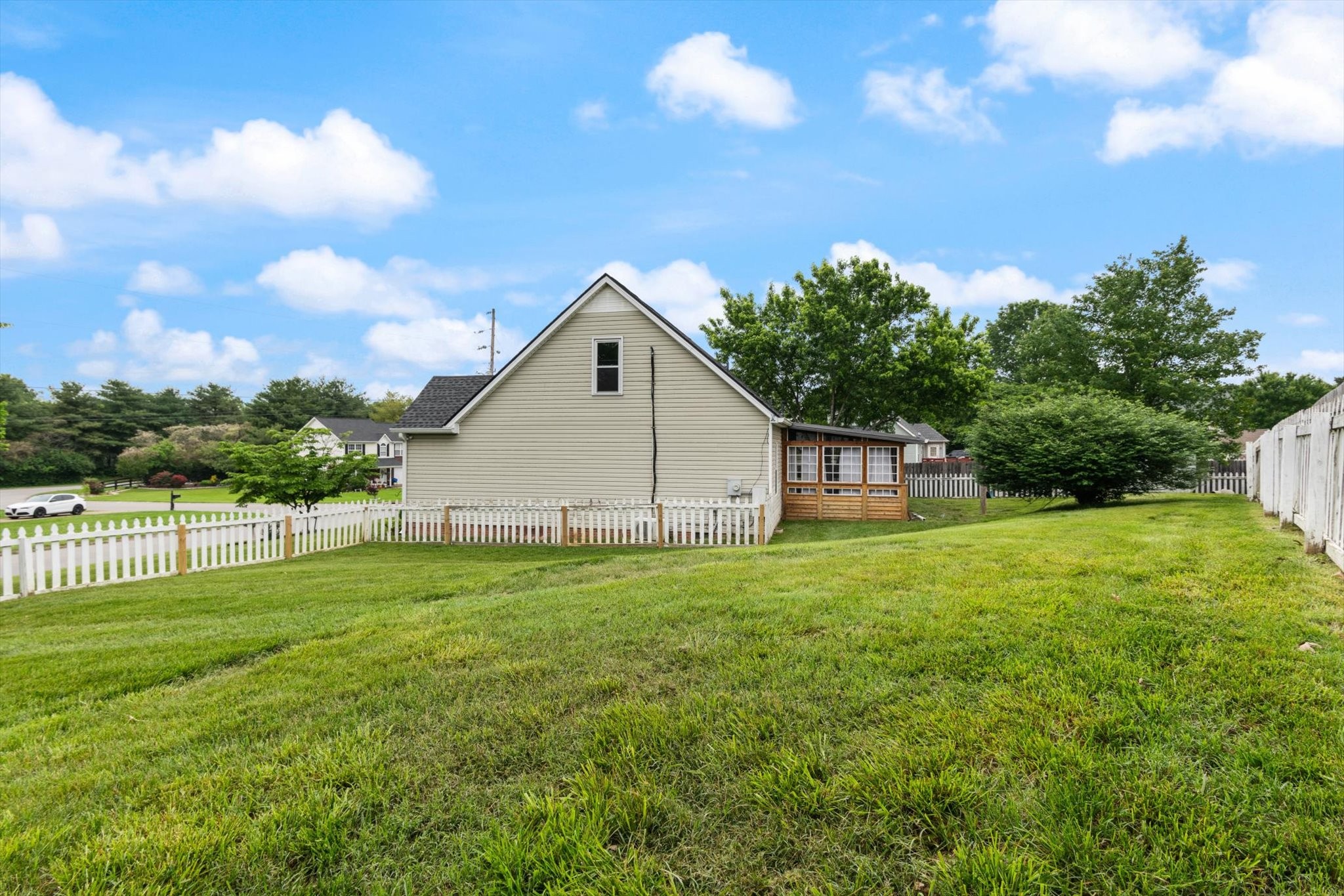 2706 Zakary Ct