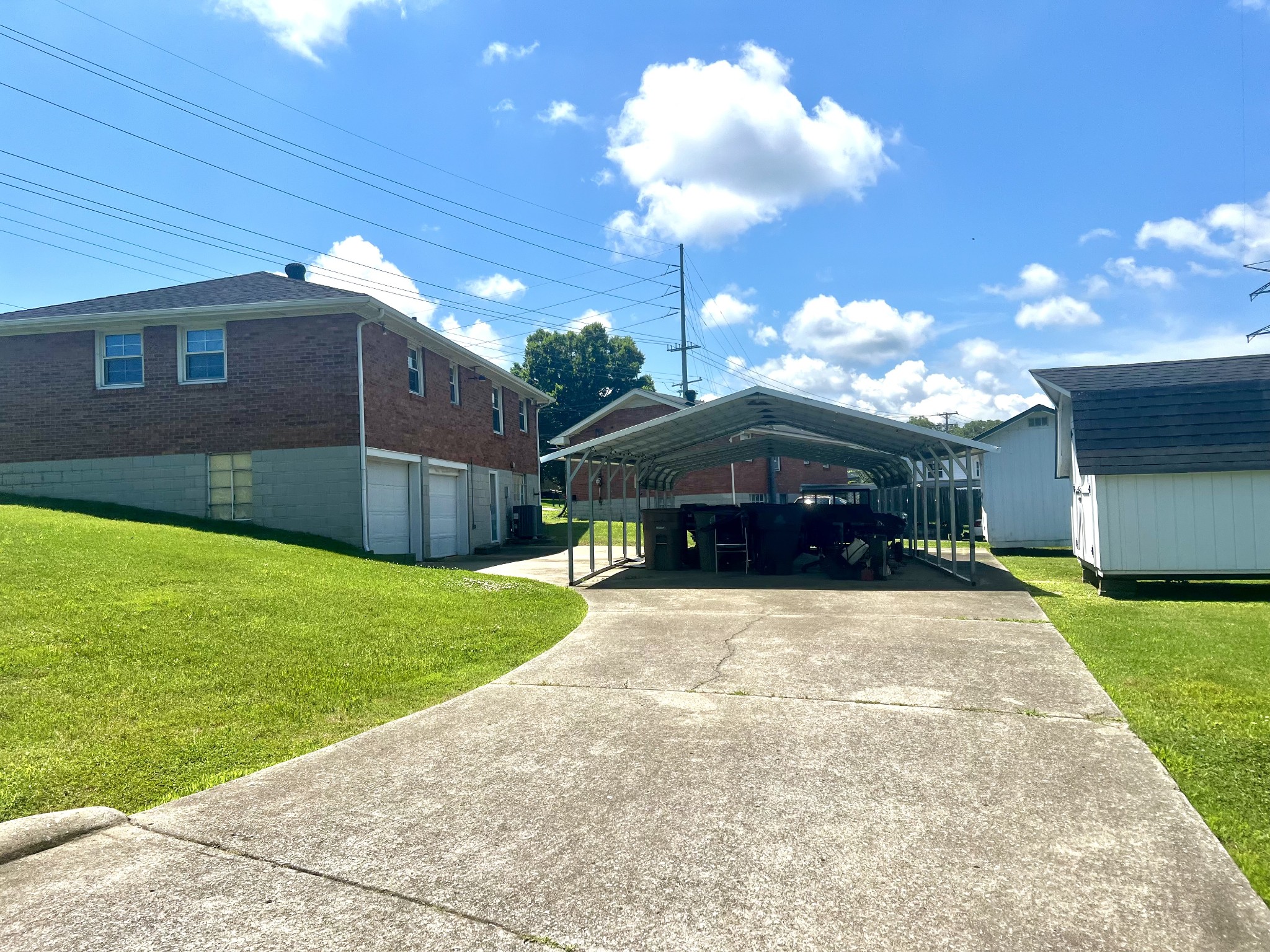 461 Annex Ave