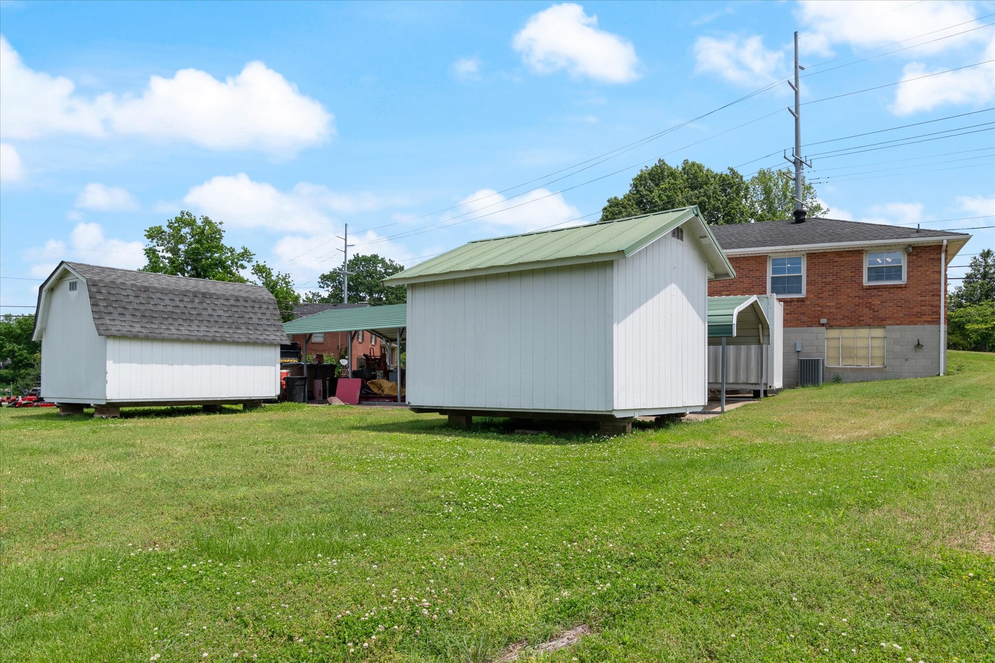 461 Annex Ave