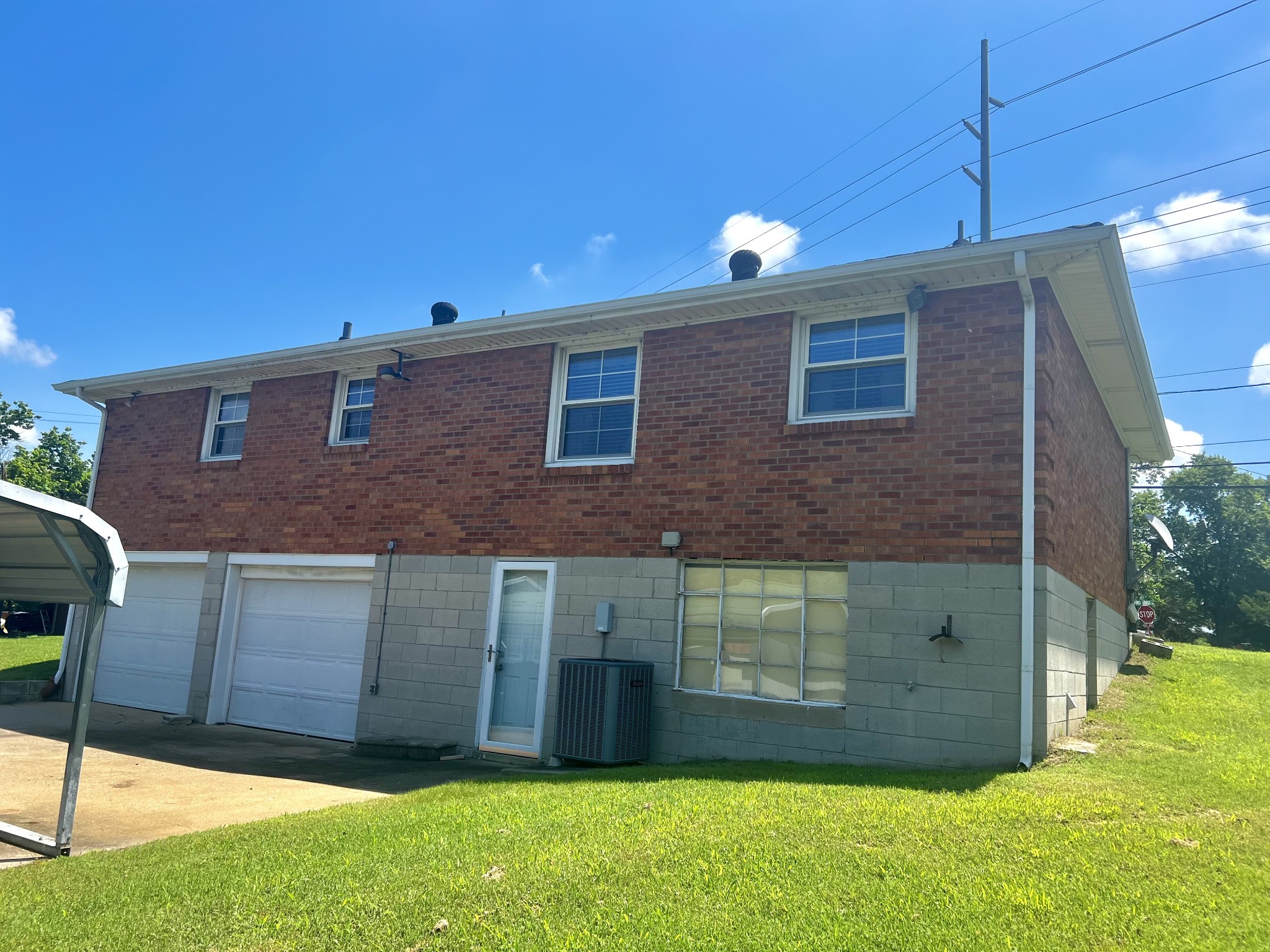 461 Annex Ave