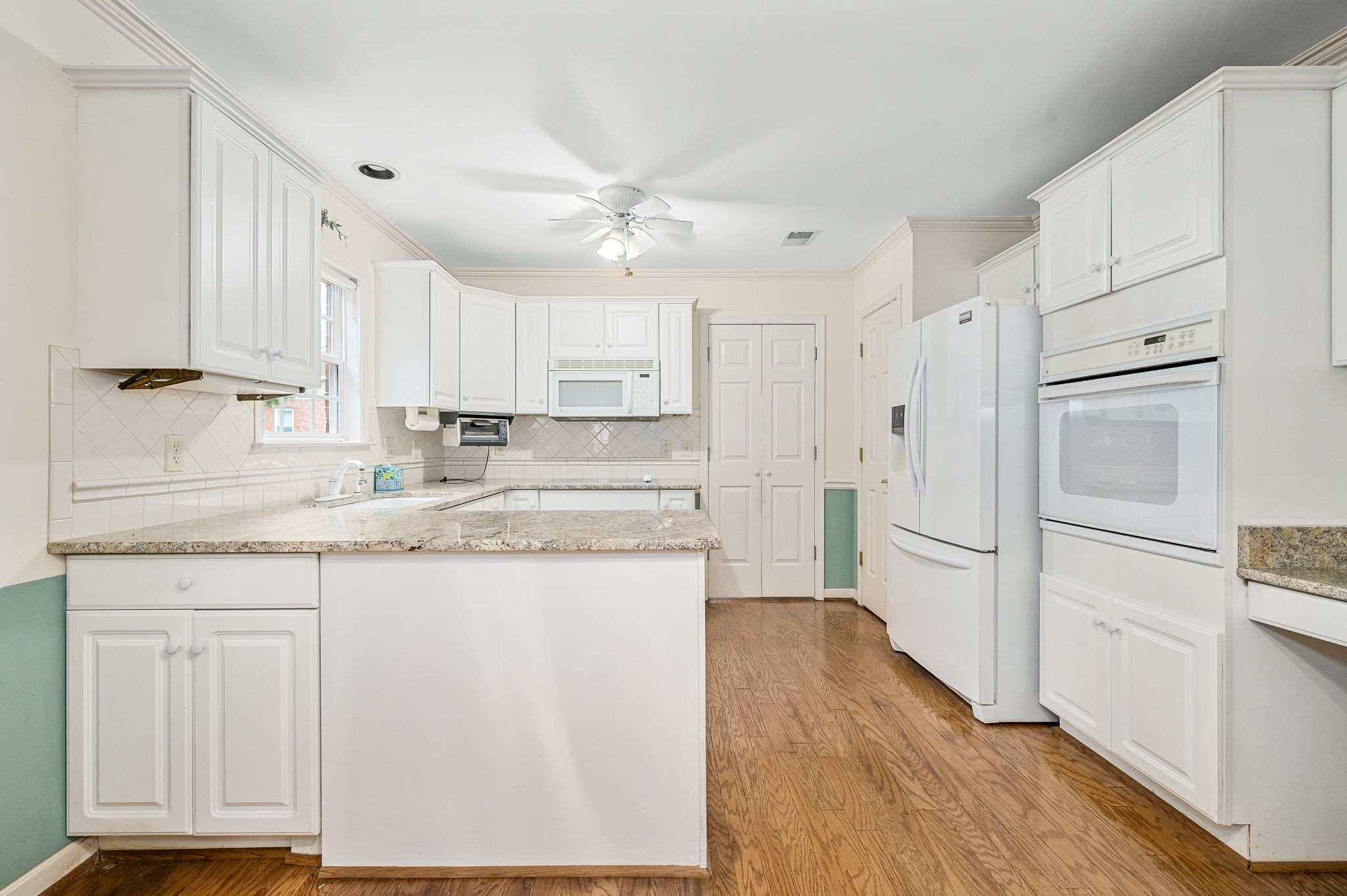 129 Alton Park Ln