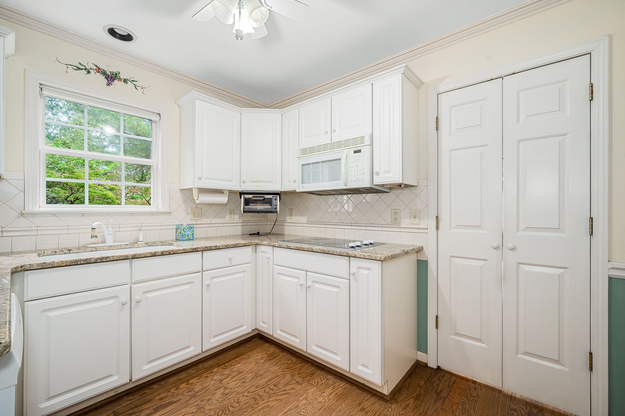 129 Alton Park Ln