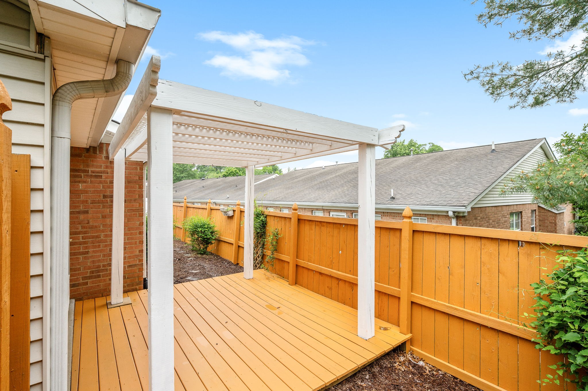 129 Alton Park Ln