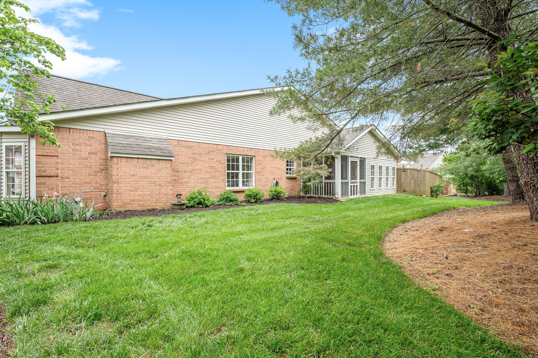 129 Alton Park Ln
