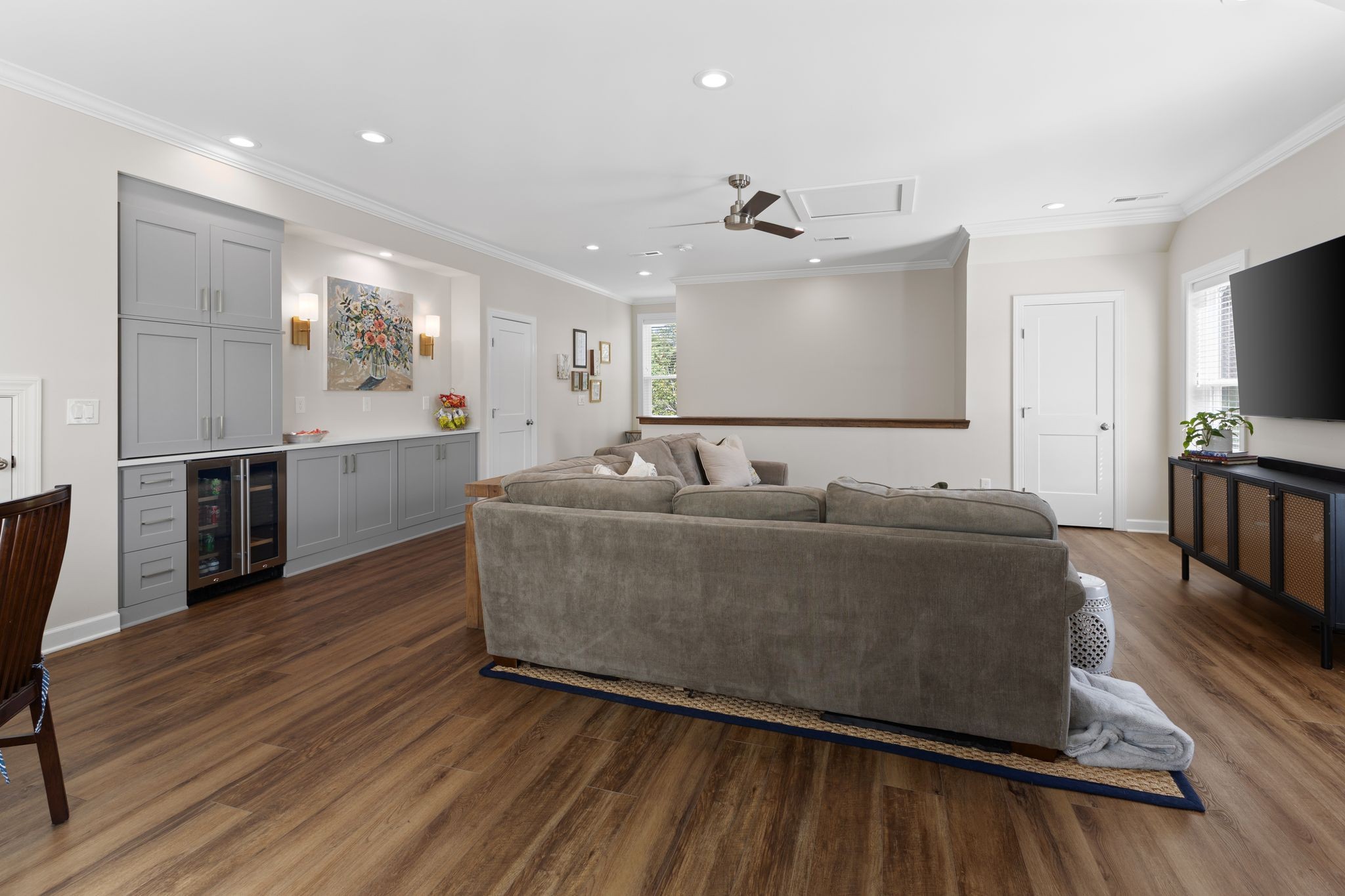 1946 Harpeth River Dr