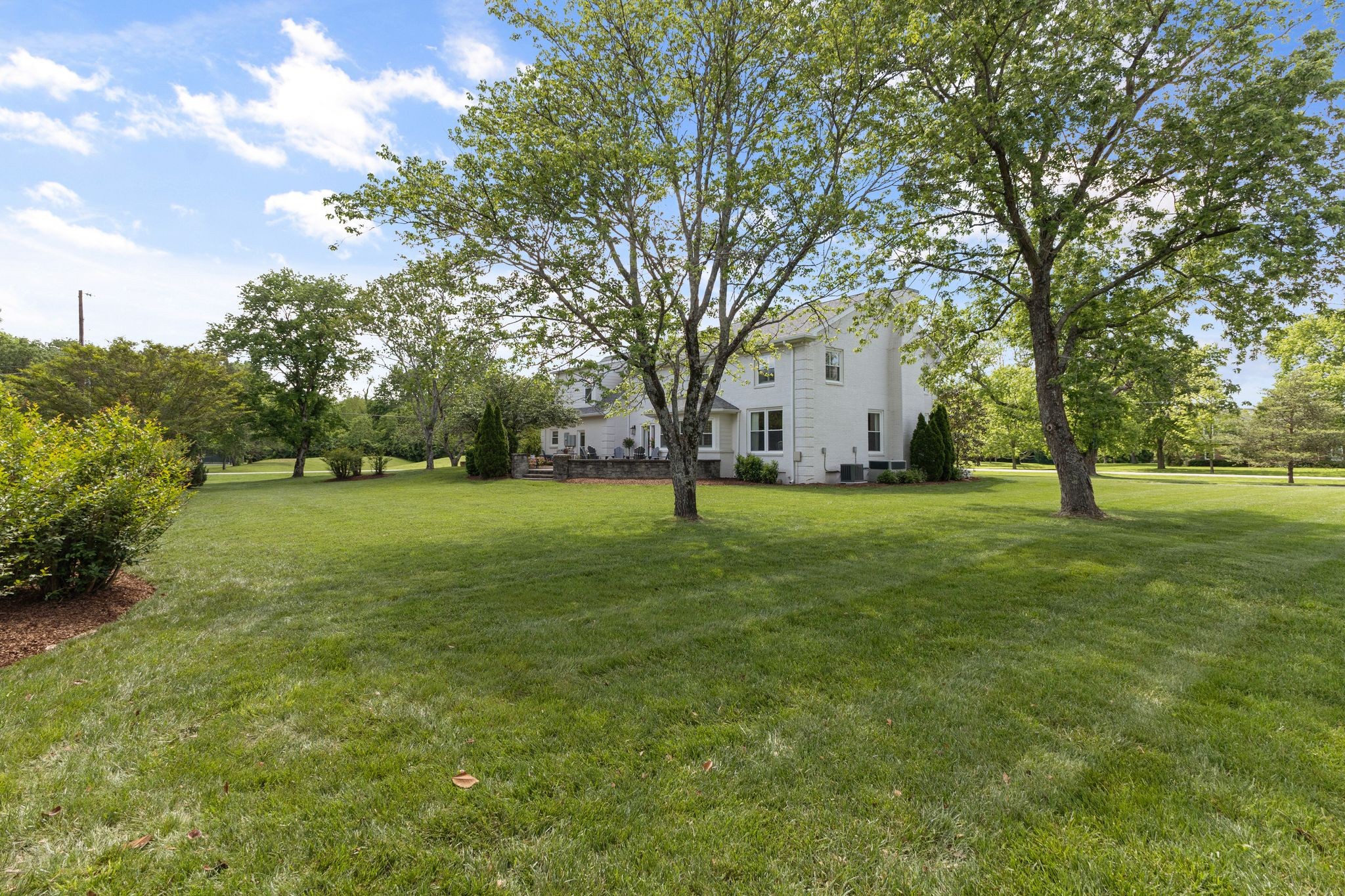 1946 Harpeth River Dr