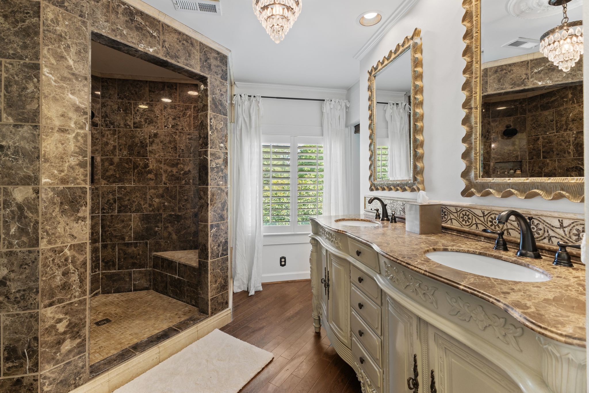 1946 Harpeth River Dr