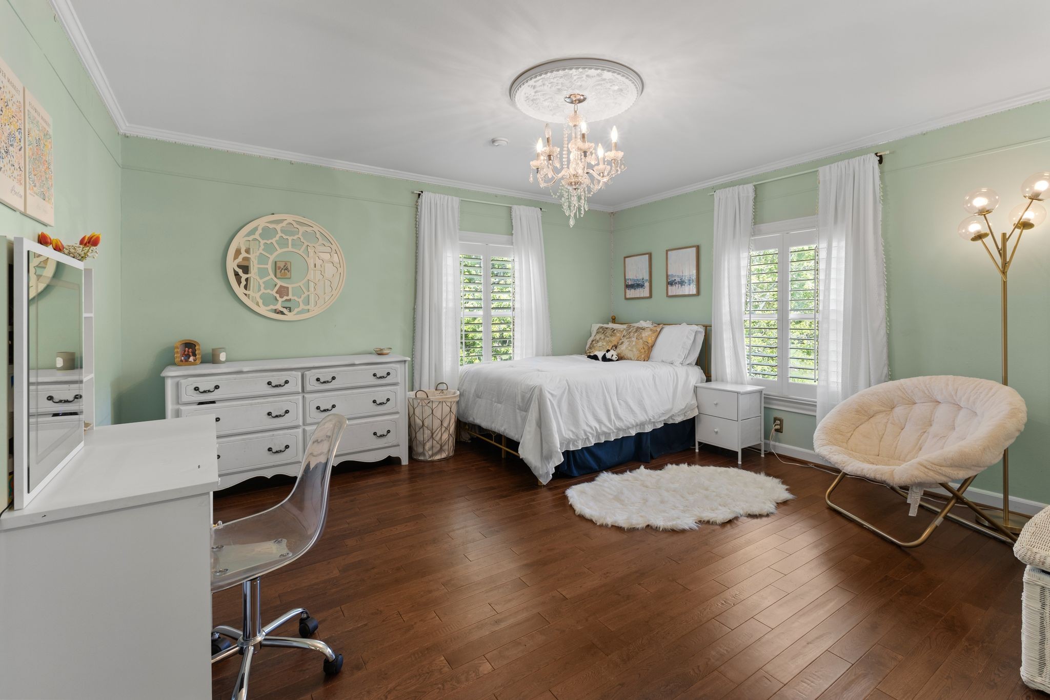 1946 Harpeth River Dr