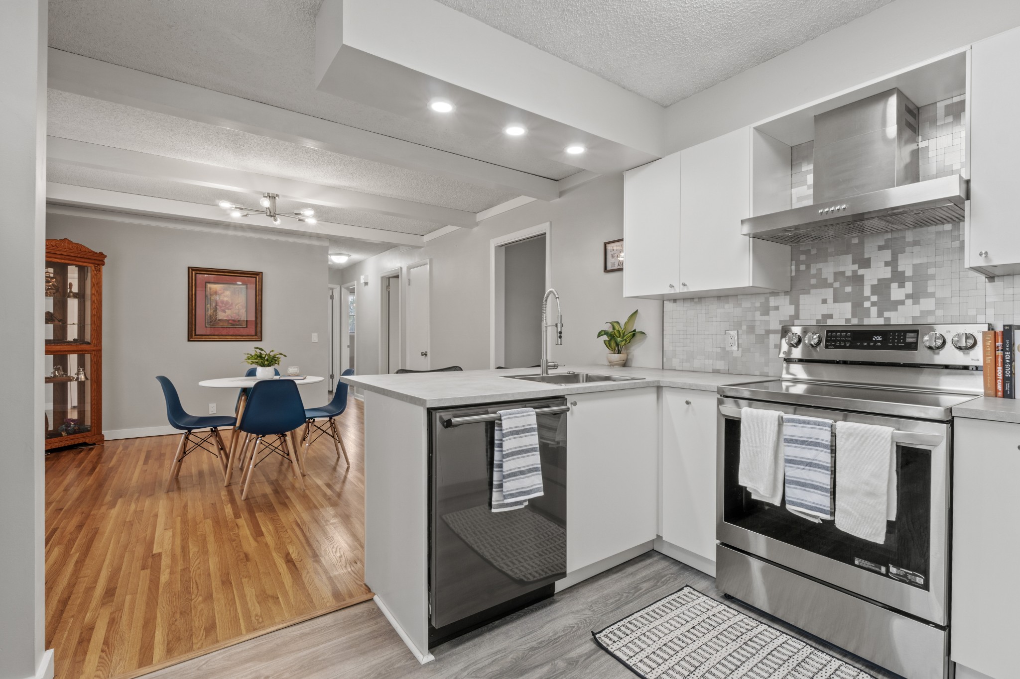 104 Southburn Dr