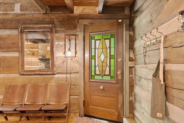 824 High Point Ridge Rd