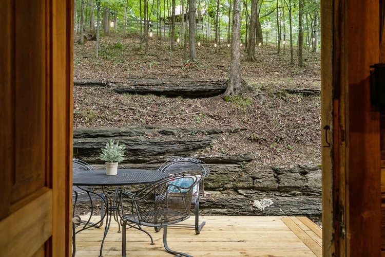 824 High Point Ridge Rd