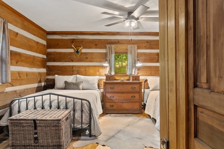 824 High Point Ridge Rd