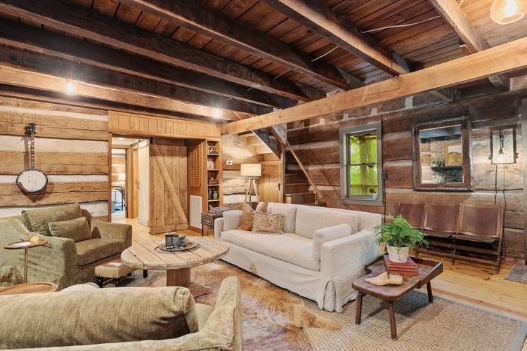 824 High Point Ridge Rd