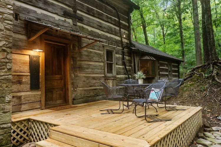 824 High Point Ridge Rd