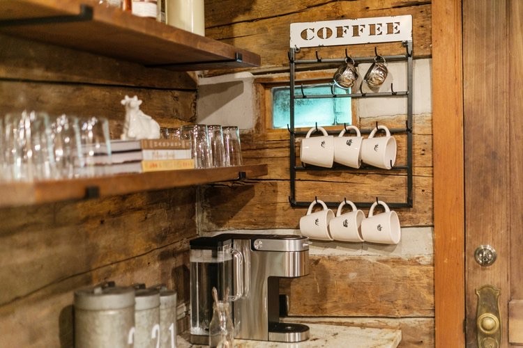 824 High Point Ridge Rd