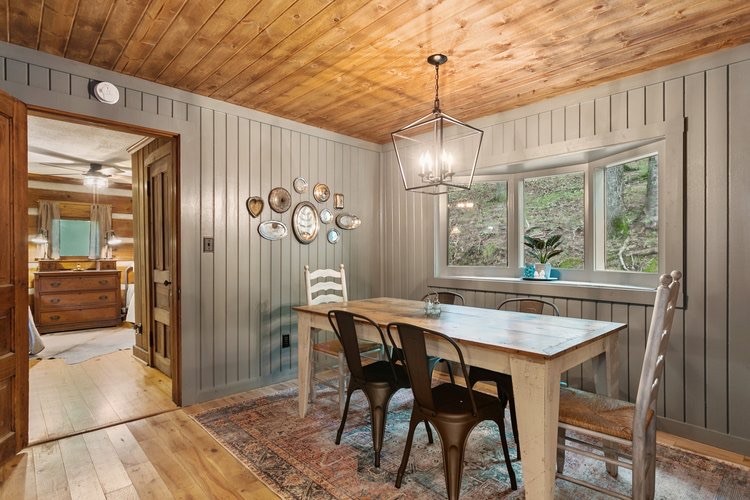 824 High Point Ridge Rd