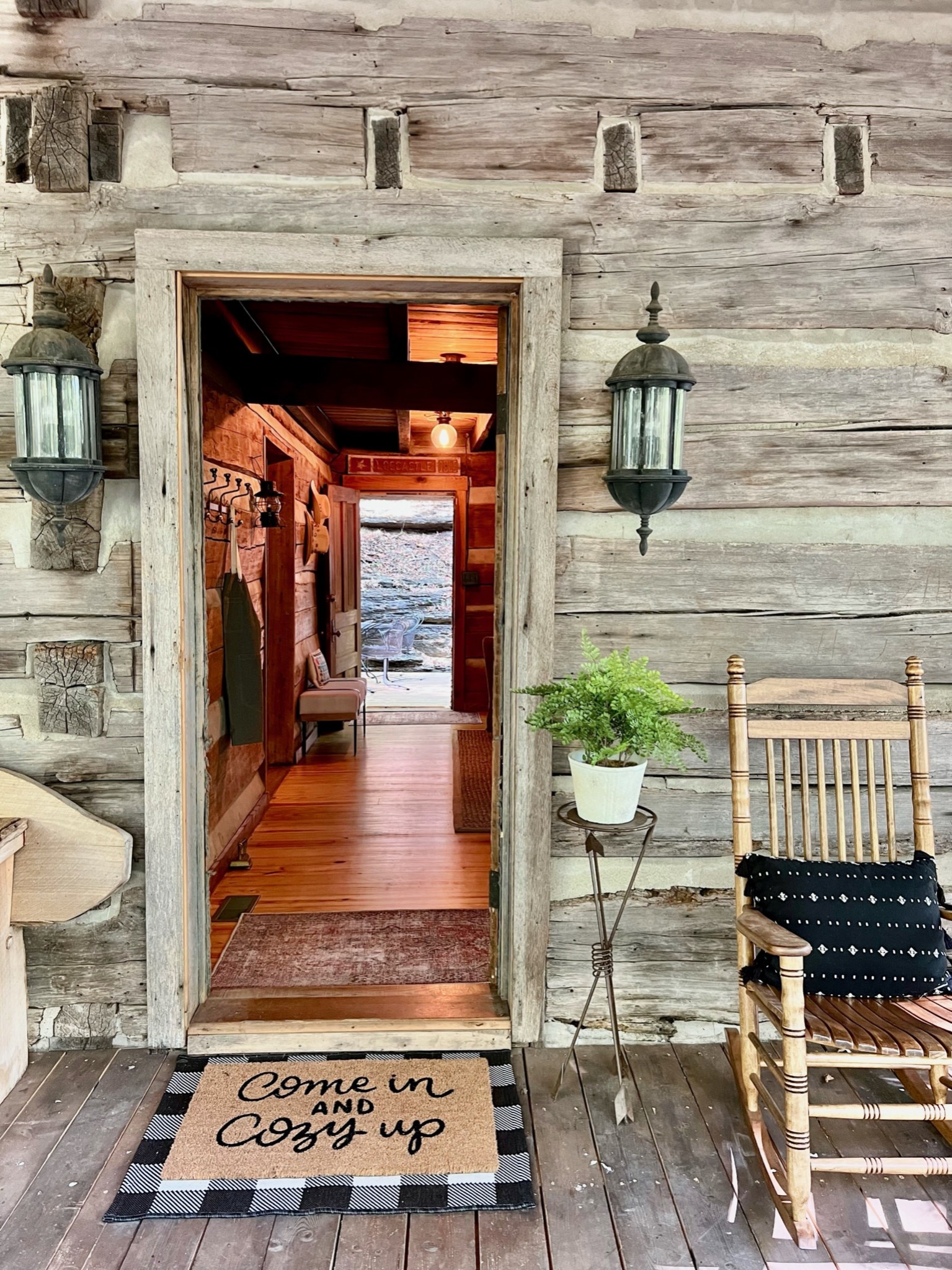 824 High Point Ridge Rd