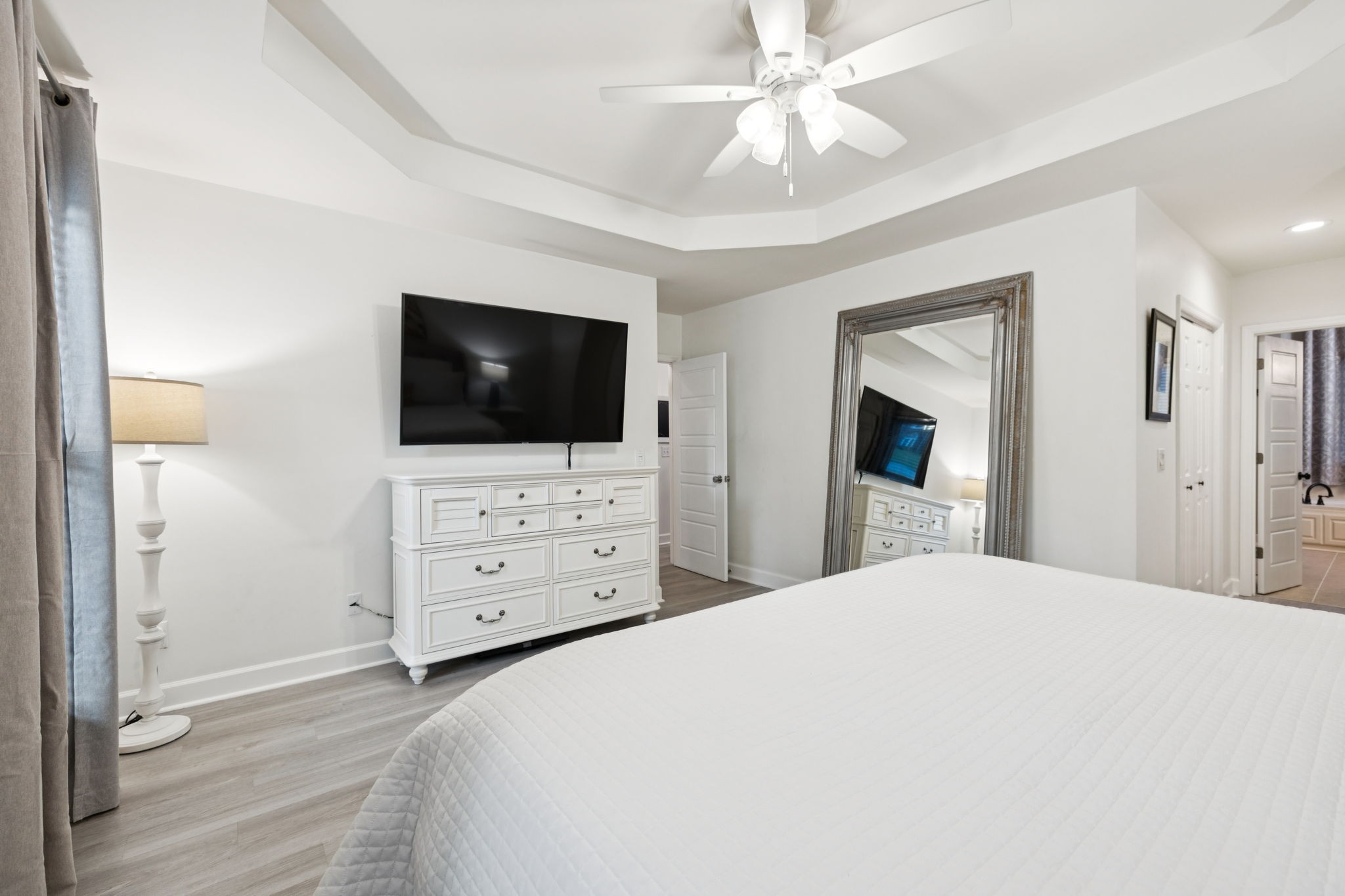 9455 Foothills Ct