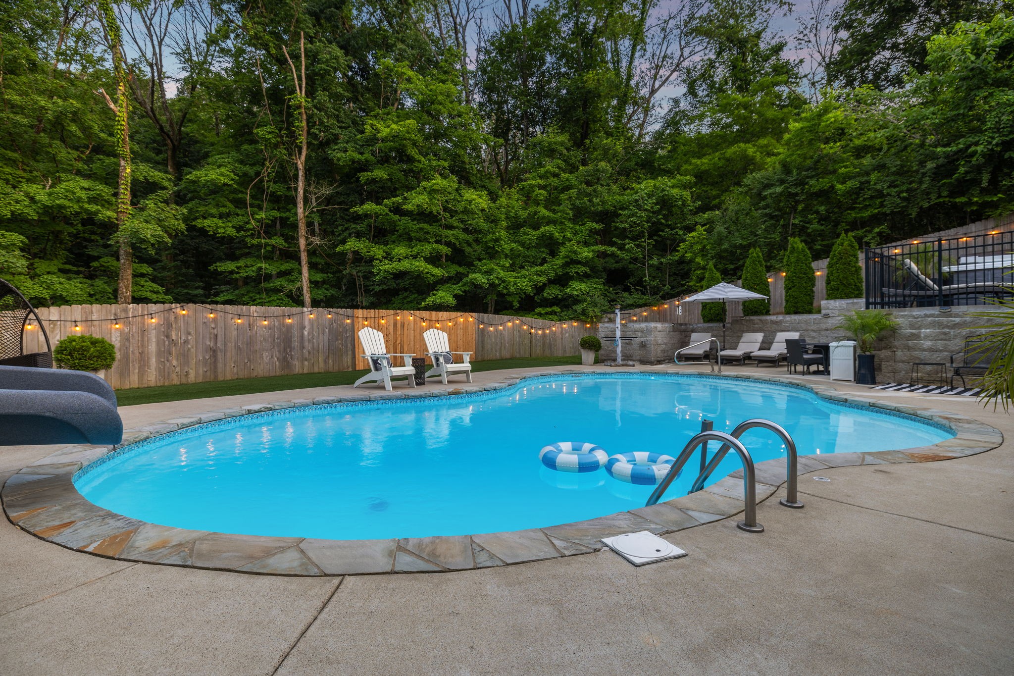 9455 Foothills Ct