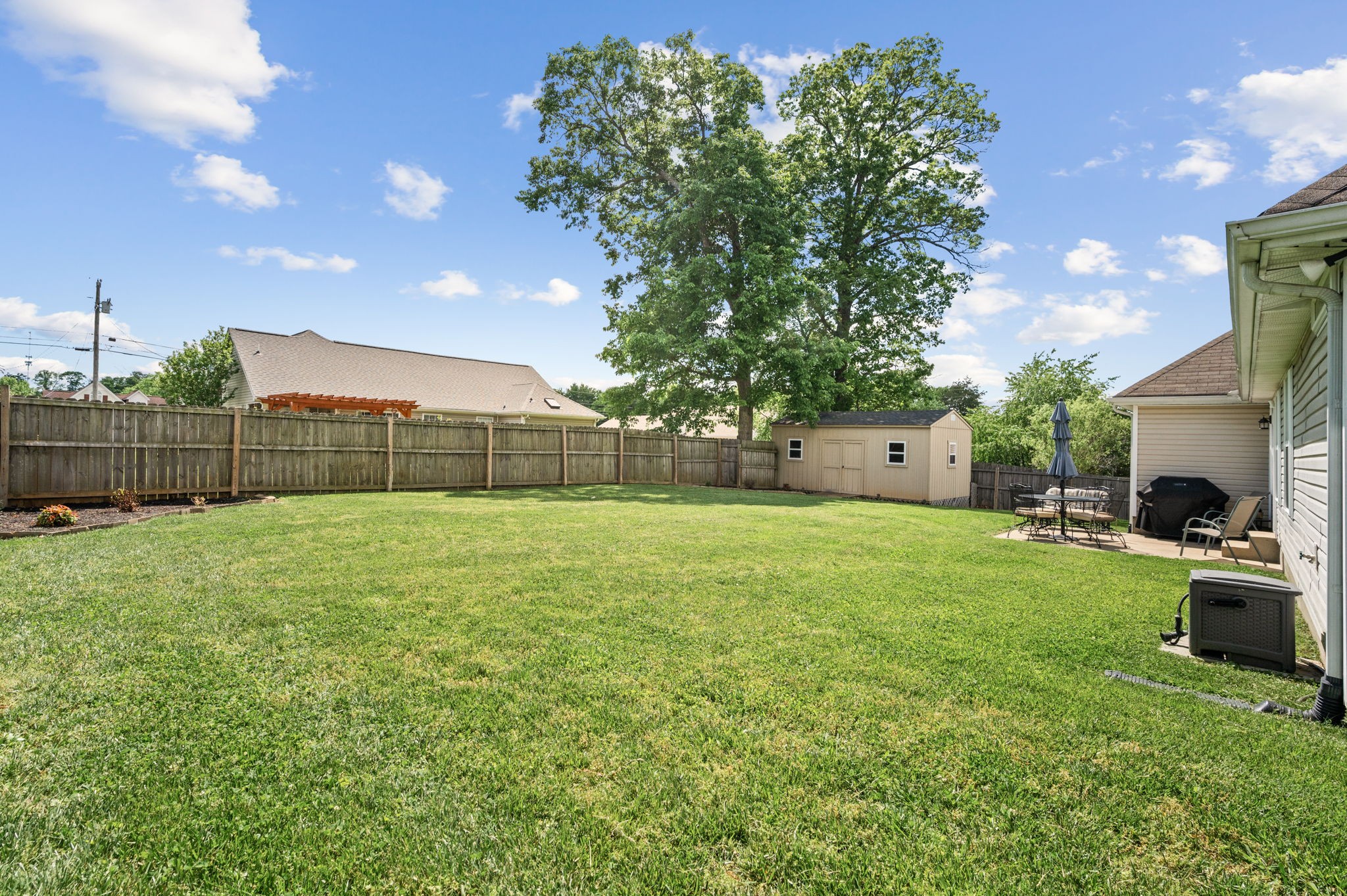 4237 Nandina Ct