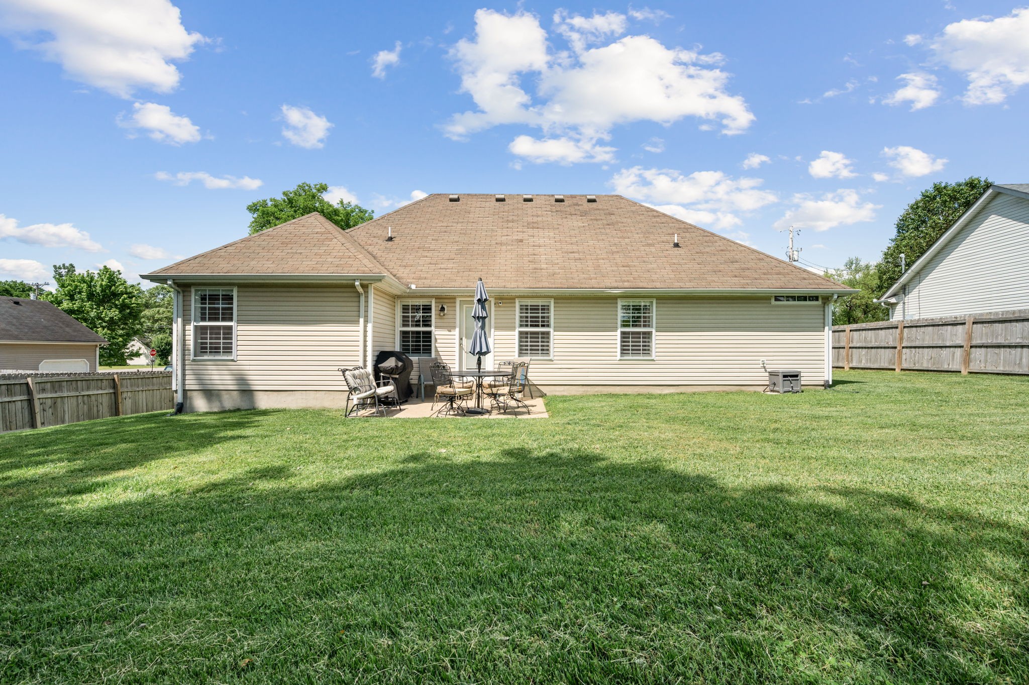 4237 Nandina Ct
