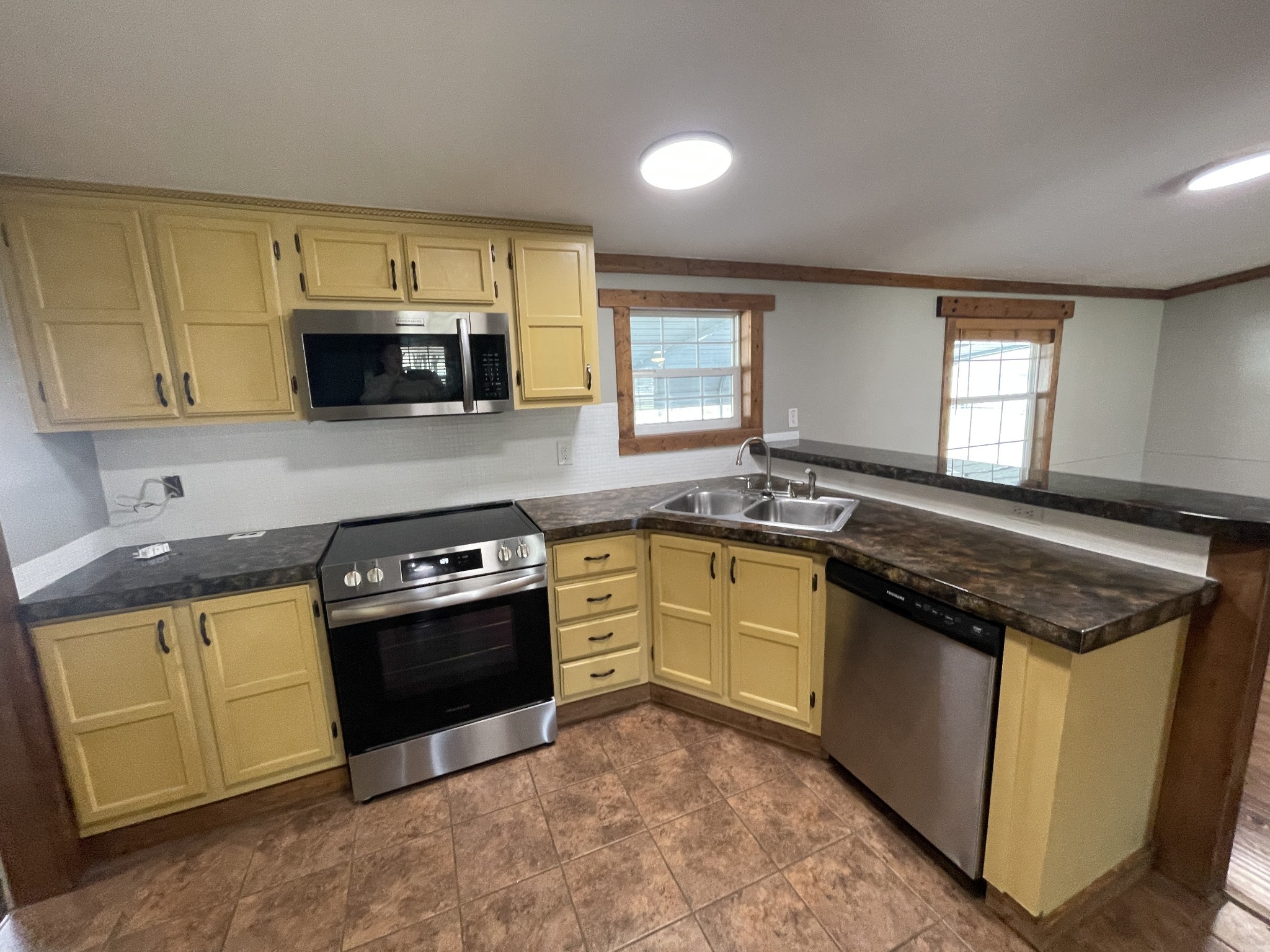 6535 Halls Hill Pike