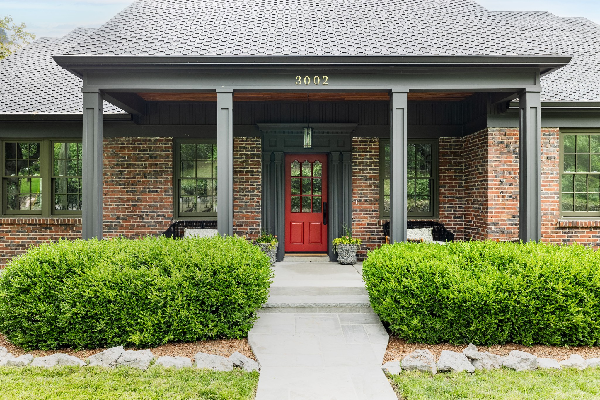 3002 Overlook Dr