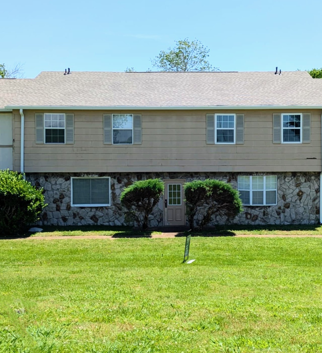1301 Neelys Bend Rd Unit: 50