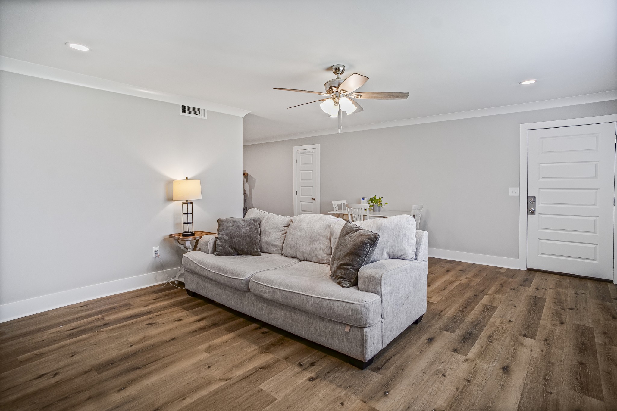 1301 Neelys Bend Rd Unit: 50