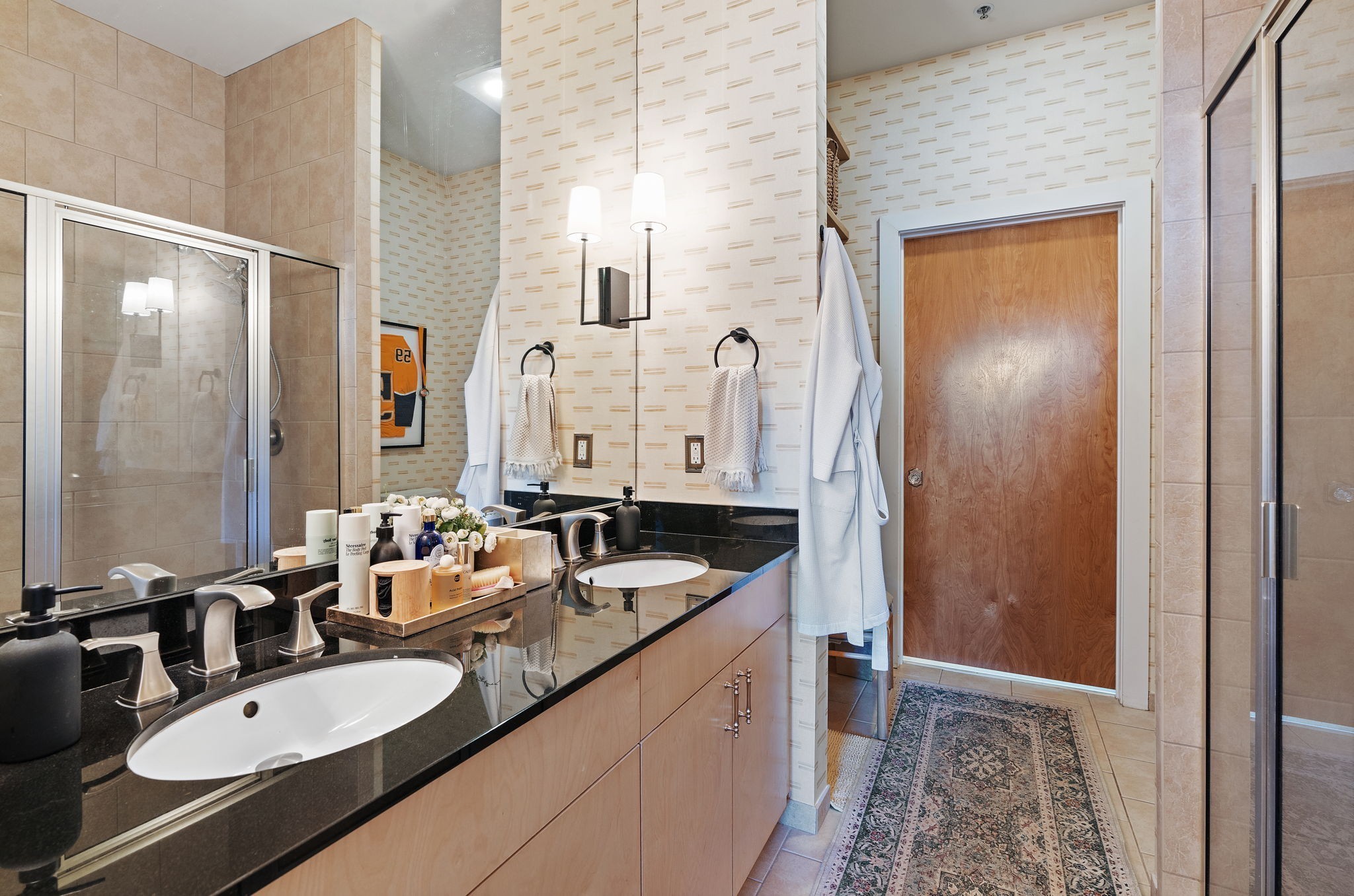 2201 8th Ave, S Unit: 202