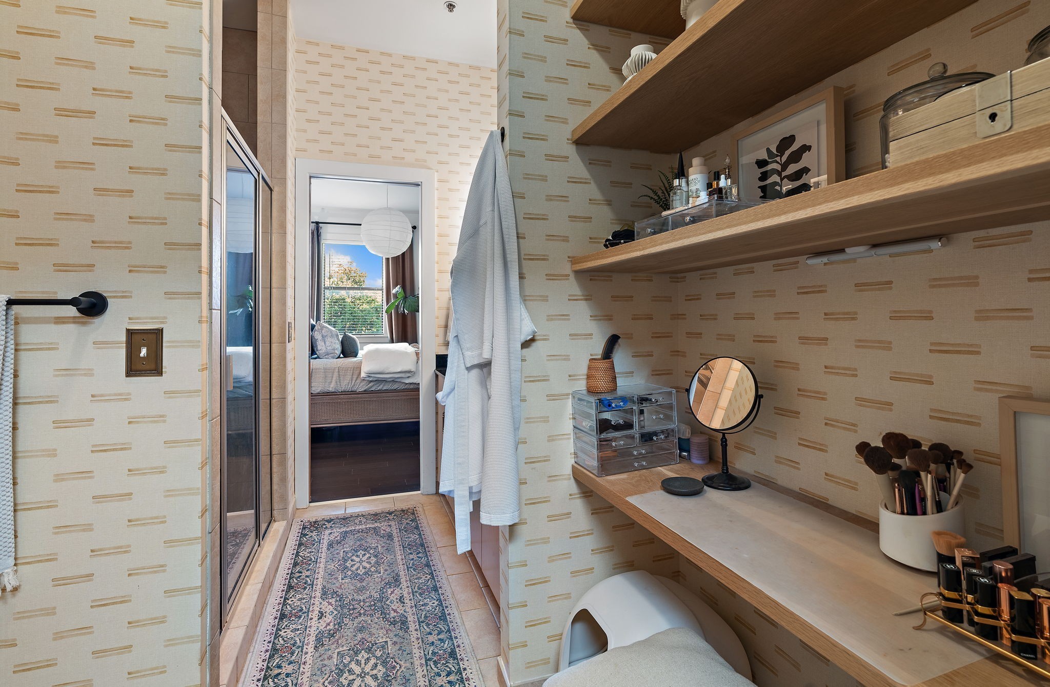 2201 8th Ave, S Unit: 202