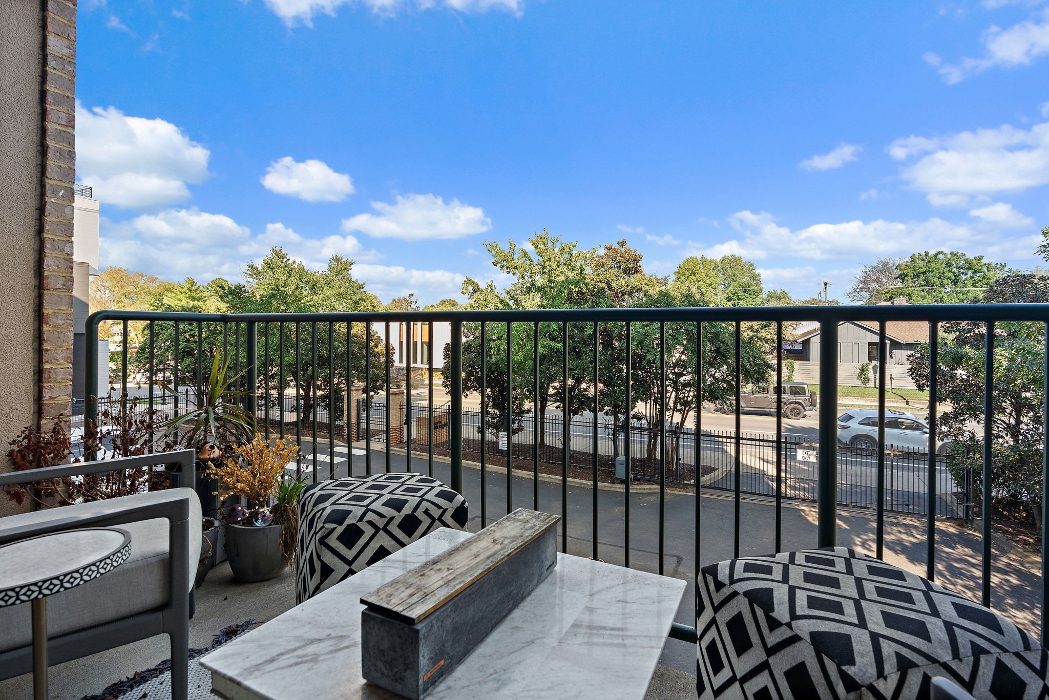 2201 8th Ave, S Unit: 202