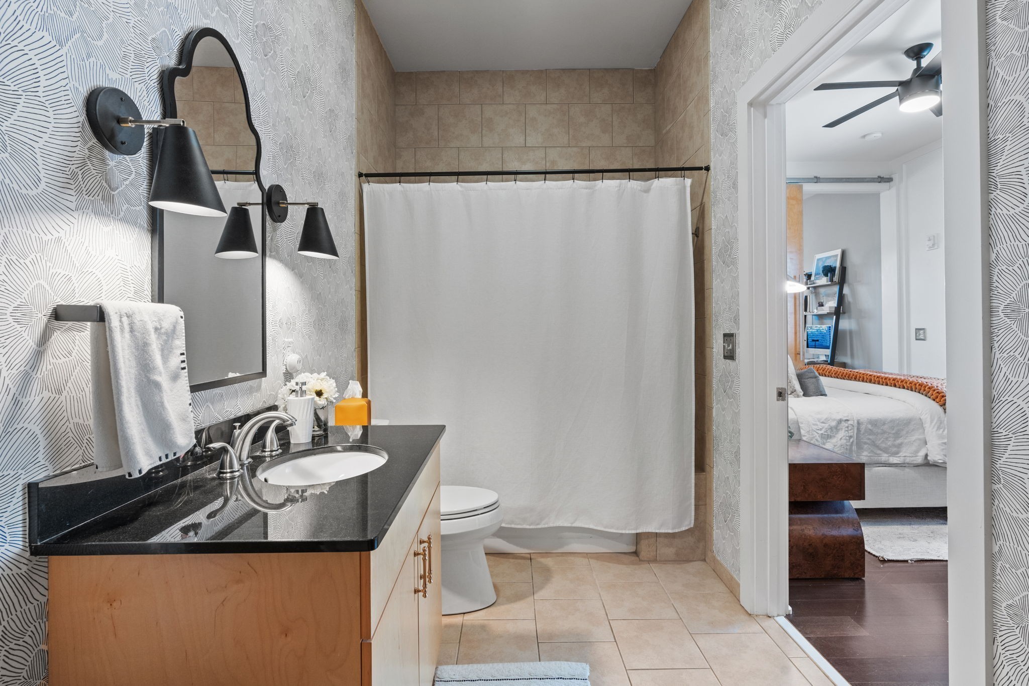 2201 8th Ave, S Unit: 202