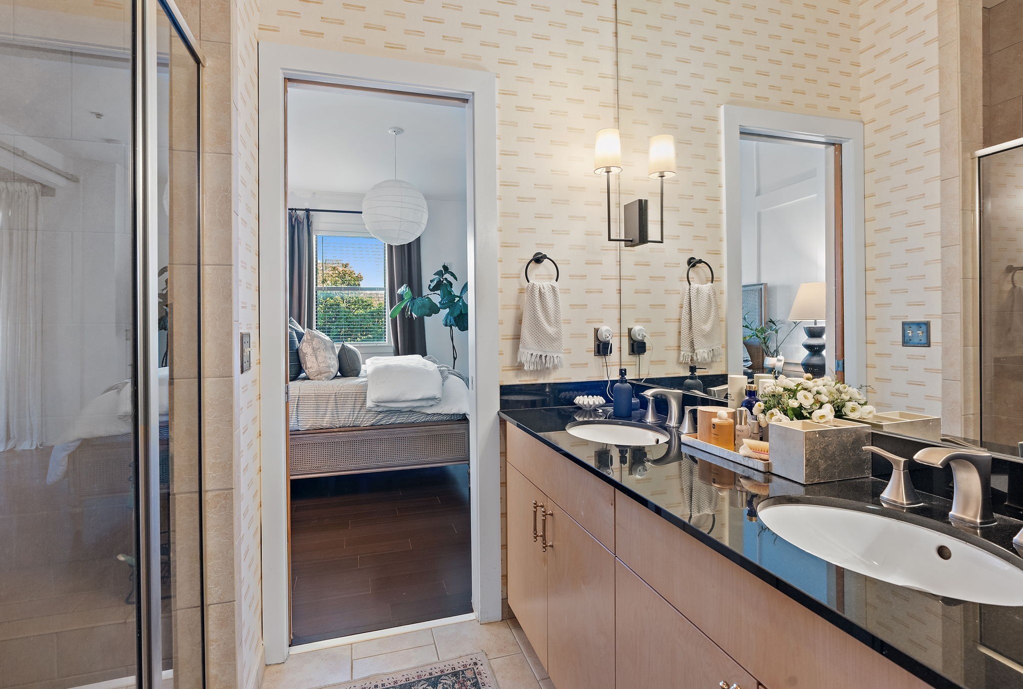 2201 8th Ave, S Unit: 202