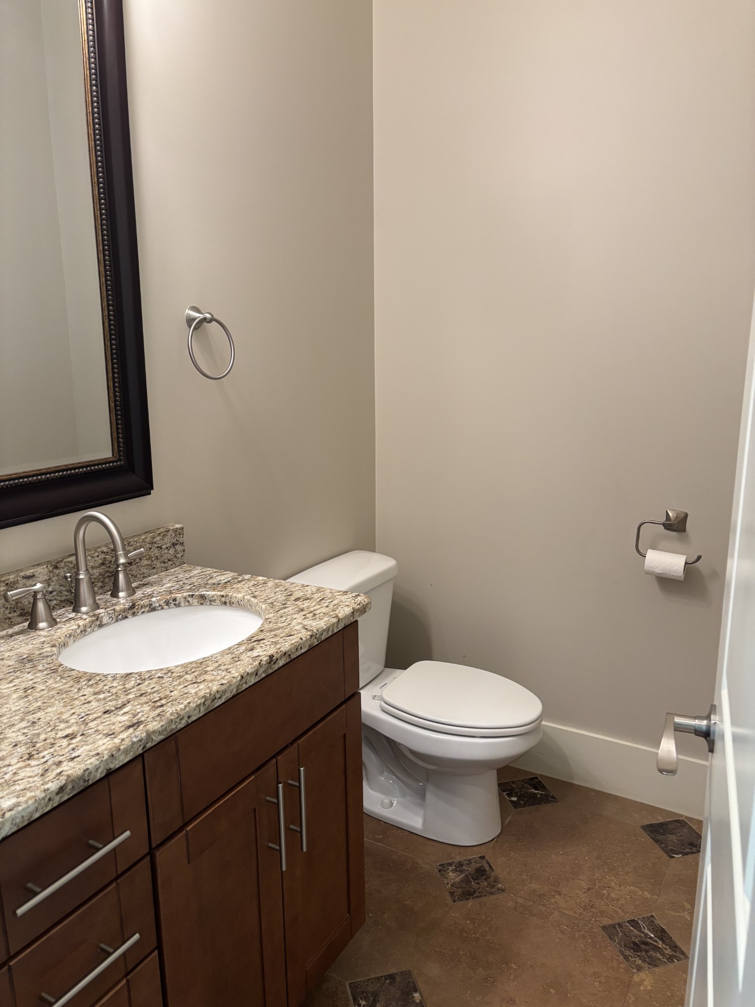4204B Utah Ave Unit: B
