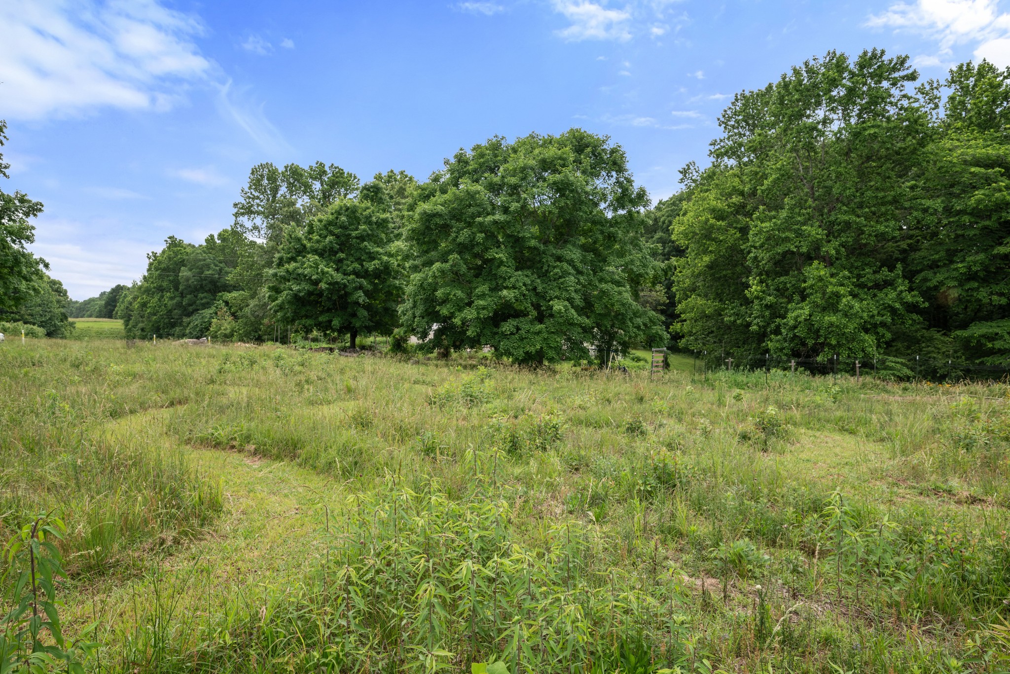 5933 Higdon Rd