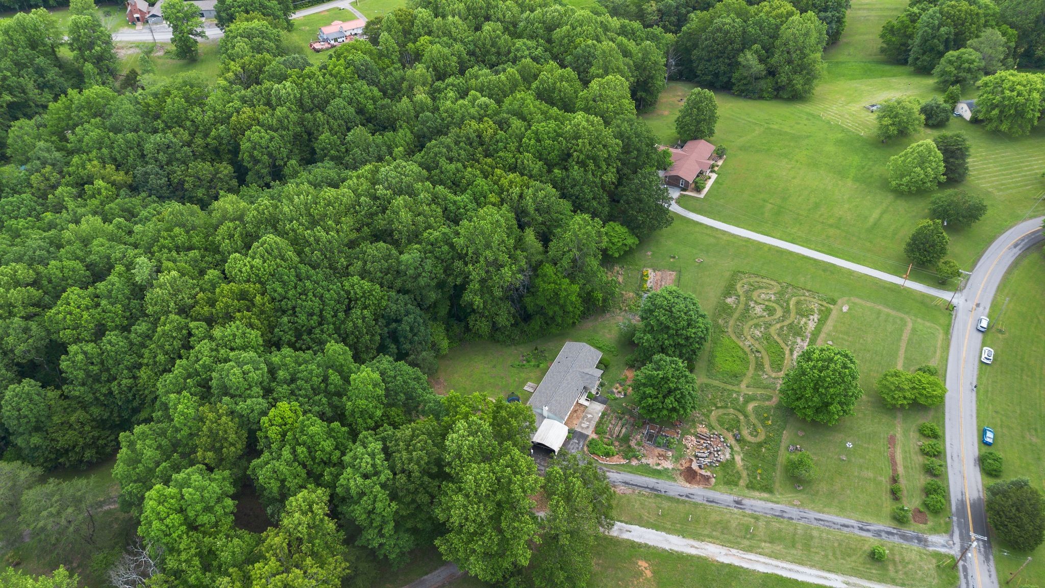 5933 Higdon Rd
